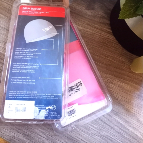 Speedo Swim Cap Silicone, PINK - Picture 3 of 9